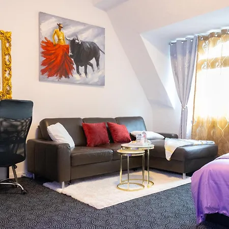 Apartment Superior 3 Rooms, 4-8 Guests, Modern, Full Equipped *